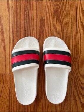 Gucci White Slide Sandals with Red and Black Stripes